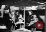 Immagine di British spose di guerra New York United States USA, 1946, secondo 33 filmato di repertorio 65675046678