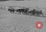 Standbild Aufgabe West Base der Antarktis, 1941, aus Sekunde 35 historischem Filmmaterial Videoclip 65675046682