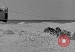Standbild Aufgabe West Base der Antarktis, 1941, aus Sekunde 41 historischem Filmmaterial Videoclip 65675046682