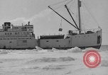 Standbild Aufgabe West Base der Antarktis, 1941, aus Sekunde 44 historischem Filmmaterial Videoclip 65675046682