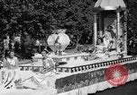 Standbild Wine Festival Lodi California USA, 1937, aus Sekunde 21 historischem Filmmaterial Videoclip 65675046692