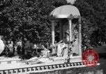 Standbild Wine Festival Lodi California USA, 1937, aus Sekunde 28 historischem Filmmaterial Videoclip 65675046692