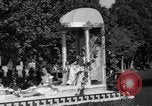 Standbild Wine Festival Lodi California USA, 1937, aus Sekunde 30 historischem Filmmaterial Videoclip 65675046692