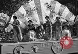 Standbild Wine Festival Lodi California USA, 1937, aus Sekunde 48 historischem Filmmaterial Videoclip 65675046692