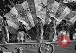 Standbild Wine Festival Lodi California USA, 1937, aus Sekunde 51 historischem Filmmaterial Videoclip 65675046692