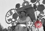 Standbild Wine Festival Lodi California USA, 1937, aus Sekunde 60 historischem Filmmaterial Videoclip 65675046692
