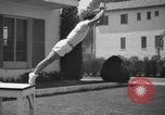 Standbild Georges Suzanne Bel Air California USA, 1937, aus Sekunde 54 historischem Filmmaterial Videoclip 65675046694
