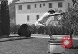 Standbild Georges Suzanne Bel Air California USA, 1937, aus Sekunde 57 historischem Filmmaterial Videoclip 65675046694