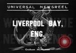 Standbild HMS Thetis submarine Rettungsaktion Liverpool Bay England, 1939, aus Sekunde 5 historischem Filmmaterial Videoclip 65675046698