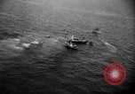 Standbild HMS Thetis submarine Rettungsaktion Liverpool Bay England, 1939, aus Sekunde 13 historischem Filmmaterial Videoclip 65675046698