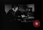 Standbild HMS Thetis submarine Rettungsaktion Liverpool Bay England, 1939, aus Sekunde 16 historischem Filmmaterial Videoclip 65675046698
