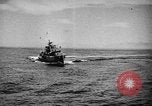 Standbild HMS Thetis submarine Rettungsaktion Liverpool Bay England, 1939, aus Sekunde 30 historischem Filmmaterial Videoclip 65675046698