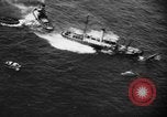 Standbild HMS Thetis submarine Rettungsaktion Liverpool Bay England, 1939, aus Sekunde 33 historischem Filmmaterial Videoclip 65675046698
