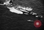 Standbild HMS Thetis submarine Rettungsaktion Liverpool Bay England, 1939, aus Sekunde 35 historischem Filmmaterial Videoclip 65675046698