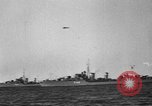 Standbild HMS Thetis submarine Rettungsaktion Liverpool Bay England, 1939, aus Sekunde 50 historischem Filmmaterial Videoclip 65675046698