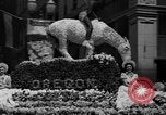 Standbild Rosaria pageant und Parade Portland Oregon USA, 1939, aus Sekunde 30 historischem Filmmaterial Videoclip 65675046700