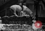 Standbild Rosaria pageant und Parade Portland Oregon USA, 1939, aus Sekunde 31 historischem Filmmaterial Videoclip 65675046700