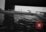 Immagine di I tuffatori olimpici Ruth salto e Marjorie Gestriug Santa Barbara California USA, 1939, secondo 13 filmato di repertorio 65675046702