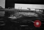 Immagine di I tuffatori olimpici Ruth salto e Marjorie Gestriug Santa Barbara California USA, 1939, secondo 14 filmato di repertorio 65675046702