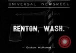 Immagine di Mogli radersi la barba Renton Washington USA, 1939, secondo 1 filmato di repertorio 65675046707