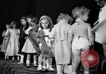Immagine di Kids Fashion show New York United States USA, 1939, secondo 14 filmato di repertorio 65675046708