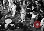 Immagine di Kids Fashion show New York United States USA, 1939, secondo 19 filmato di repertorio 65675046708