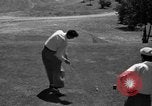 Standbild Henry Picard und Byron Nelson konkurrieren für PGA Champiionship Flushing Queens New York USA, 1939, aus Sekunde 11 historischem Filmmaterial Videoclip 65675046709