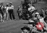 Standbild Henry Picard und Byron Nelson konkurrieren für PGA Champiionship Flushing Queens New York USA, 1939, aus Sekunde 15 historischem Filmmaterial Videoclip 65675046709