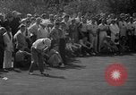 Standbild Henry Picard und Byron Nelson konkurrieren für PGA Champiionship Flushing Queens New York USA, 1939, aus Sekunde 19 historischem Filmmaterial Videoclip 65675046709
