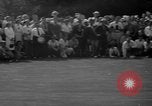 Standbild Henry Picard und Byron Nelson konkurrieren für PGA Champiionship Flushing Queens New York USA, 1939, aus Sekunde 23 historischem Filmmaterial Videoclip 65675046709