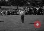 Standbild Henry Picard und Byron Nelson konkurrieren für PGA Champiionship Flushing Queens New York USA, 1939, aus Sekunde 43 historischem Filmmaterial Videoclip 65675046709