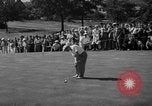 Standbild Henry Picard und Byron Nelson konkurrieren für PGA Champiionship Flushing Queens New York USA, 1939, aus Sekunde 48 historischem Filmmaterial Videoclip 65675046709