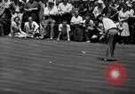 Standbild Henry Picard und Byron Nelson konkurrieren für PGA Champiionship Flushing Queens New York USA, 1939, aus Sekunde 59 historischem Filmmaterial Videoclip 65675046709