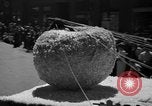 Immagine di Sagra delle ciliegie Traverse City Michigan USA, 1939, secondo 43 filmato di repertorio 65675046712