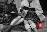 Standbild Designer Kleidung New York City USA, 1940, aus Sekunde 9 historischem Filmmaterial Videoclip 65675046725