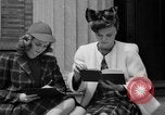 Standbild Designer Kleidung New York City USA, 1940, aus Sekunde 11 historischem Filmmaterial Videoclip 65675046725
