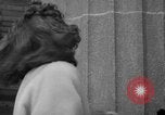 Standbild Designer Kleidung New York City USA, 1940, aus Sekunde 21 historischem Filmmaterial Videoclip 65675046725