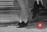 Standbild Designer Kleidung New York City USA, 1940, aus Sekunde 34 historischem Filmmaterial Videoclip 65675046725