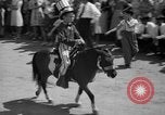 Immagine di Il Labor Day celebrazione Mount Carmel Illinois USA, 1940, secondo 41 filmato di repertorio 65675046728