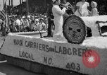 Immagine di Il Labor Day celebrazione Mount Carmel Illinois USA, 1940, secondo 45 filmato di repertorio 65675046728