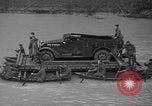 Immagine di Truppe cross river Front Knox Kentucky USA, 1940, secondo 17 filmato di repertorio 65675046732
