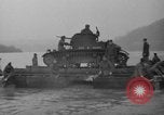 Immagine di Truppe cross river Front Knox Kentucky USA, 1940, secondo 38 filmato di repertorio 65675046732