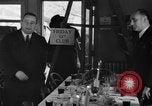 Standbild Freitag 13 Club Philadelphia Pennsylvania USA, 1940, aus Sekunde 9 historischem Filmmaterial Videoclip 65675046733