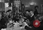 Standbild Freitag 13 Club Philadelphia Pennsylvania USA, 1940, aus Sekunde 13 historischem Filmmaterial Videoclip 65675046733