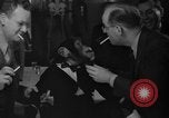 Standbild Freitag 13 Club Philadelphia Pennsylvania USA, 1940, aus Sekunde 40 historischem Filmmaterial Videoclip 65675046733