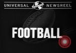 Standbild berühmten Fußball-Highlights von 1940 United States USA, 1940, aus Sekunde 3 historischem Filmmaterial Videoclip 65675046739