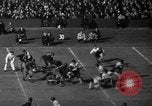 Standbild berühmten Fußball-Highlights von 1940 United States USA, 1940, aus Sekunde 6 historischem Filmmaterial Videoclip 65675046739