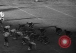 Standbild berühmten Fußball-Highlights von 1940 United States USA, 1940, aus Sekunde 20 historischem Filmmaterial Videoclip 65675046739