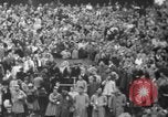 Standbild berühmten Fußball-Highlights von 1940 United States USA, 1940, aus Sekunde 35 historischem Filmmaterial Videoclip 65675046739