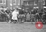 Standbild berühmten Fußball-Highlights von 1940 United States USA, 1940, aus Sekunde 38 historischem Filmmaterial Videoclip 65675046739